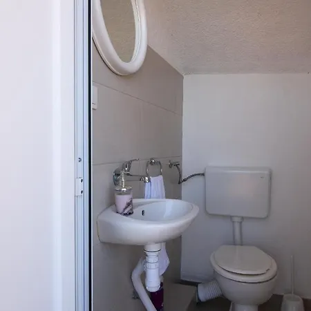 Karmen 2 Apartament
